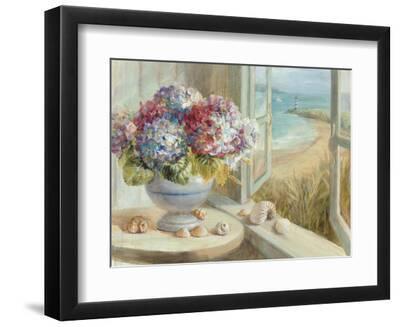 Coastal Hydrangea - Black Framed Art Print Wall Art, 12x9